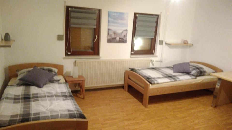 Klein und Fein-Monteurzimmer Pohlheim Exterior foto