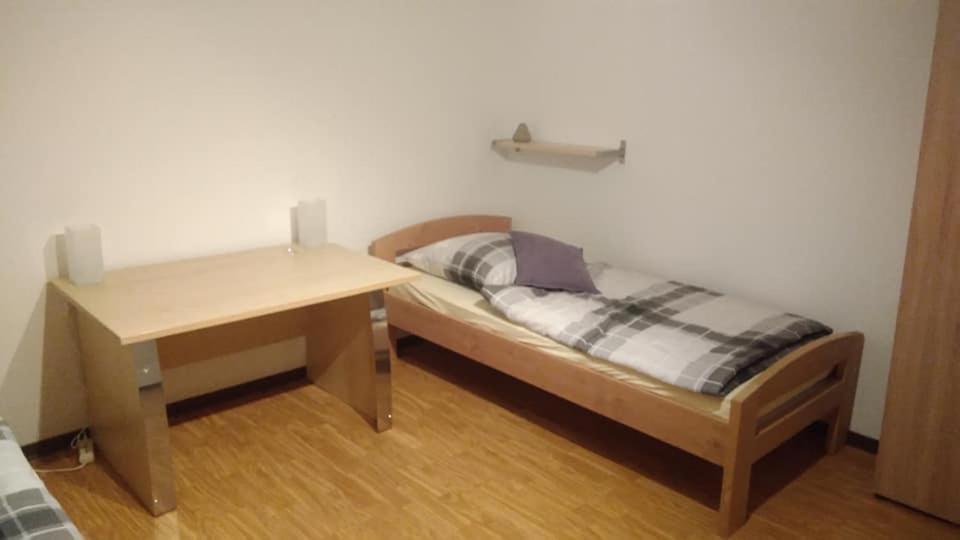Klein und Fein-Monteurzimmer Pohlheim Exterior foto
